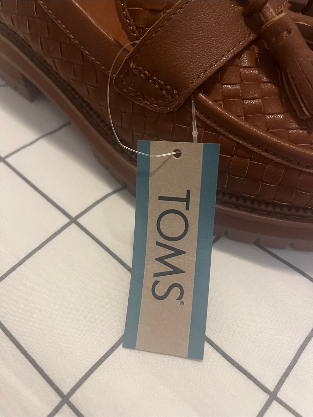 TOMS Cara Amber Brown Woven Tassel Loafers - Picture 2 of 6